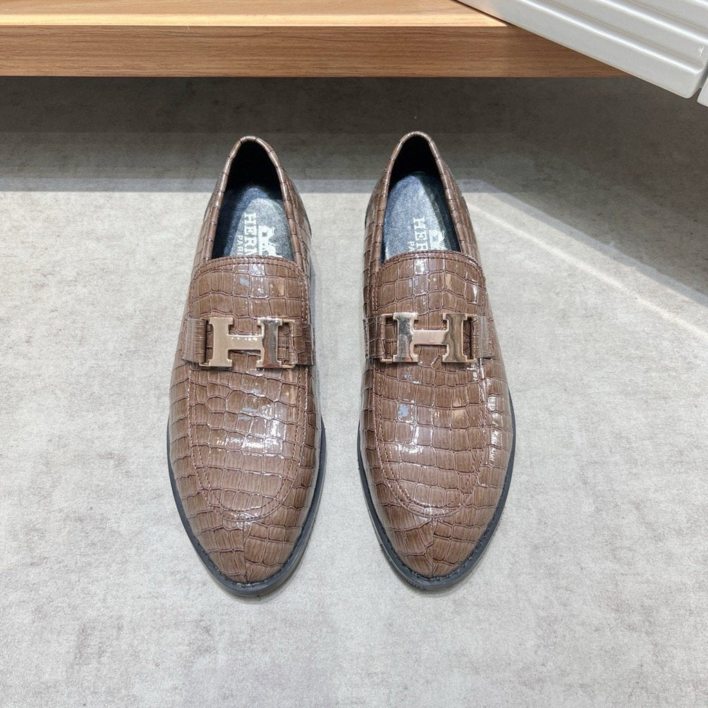 Hermès Brown Textured Loafers — hero