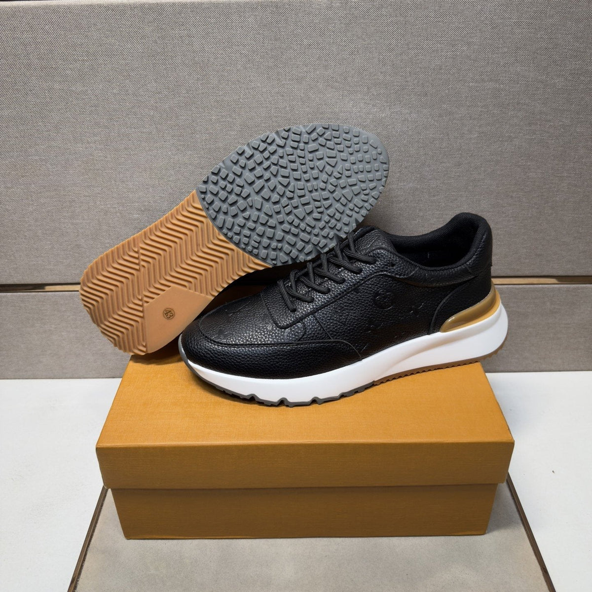 Louis Vuitton Textured Low-Top Sneakers — detail