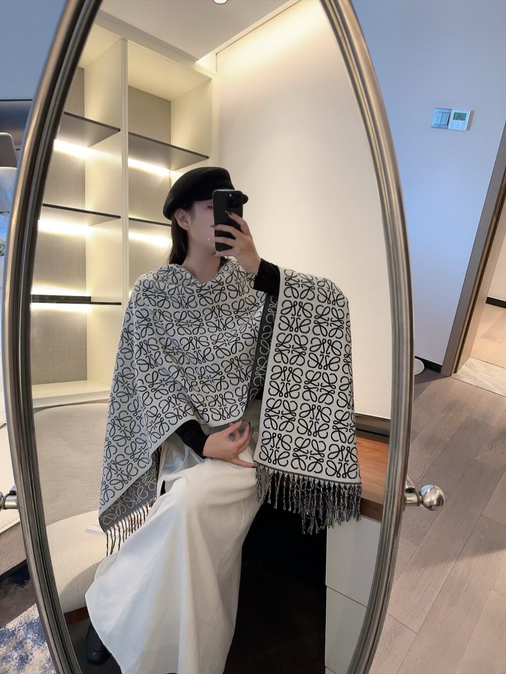 Loewe Loop Motif Fringe Scarf — model