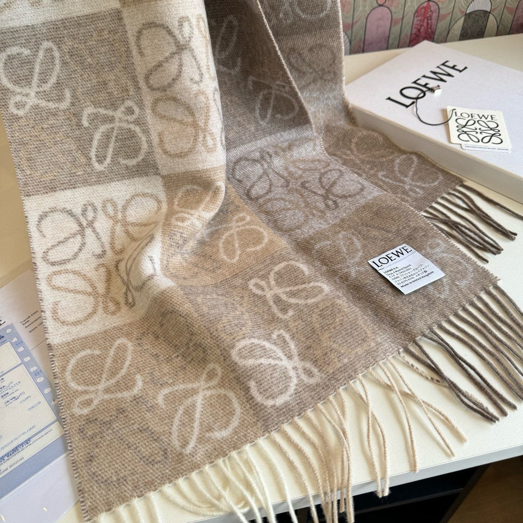 Loewe Fringed Patterned Scarf — front